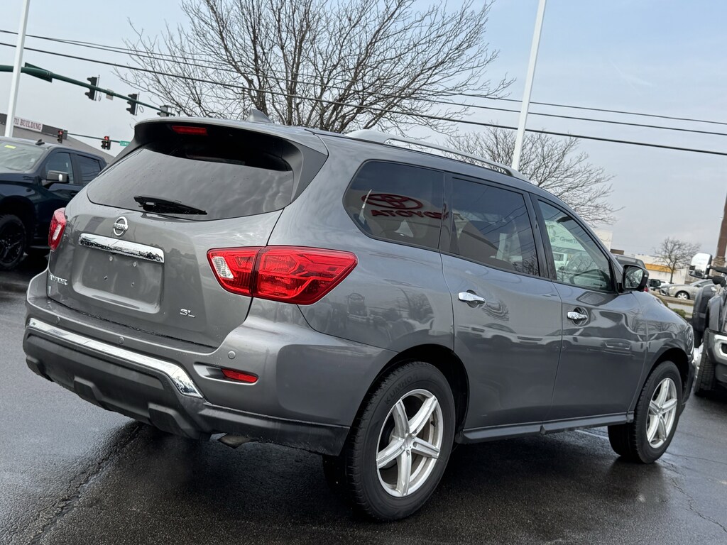 Used 2020 Nissan Pathfinder FWD SL SUV