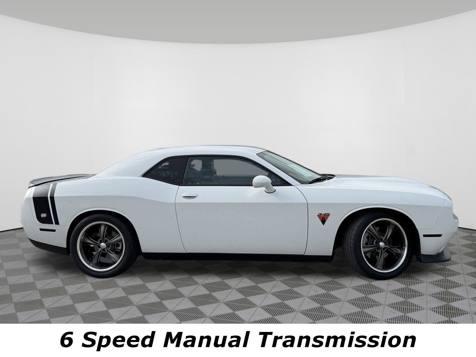 Used 2023 Dodge Challenger R/T with VIN 2C3CDZBT2PH630190 for sale in Batavia, OH