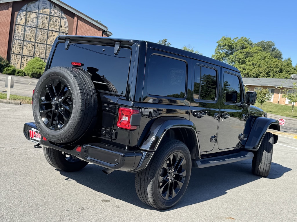 Used 2021 Jeep Wrangler Unlimited Sahara High Altitude 4x4 SUV