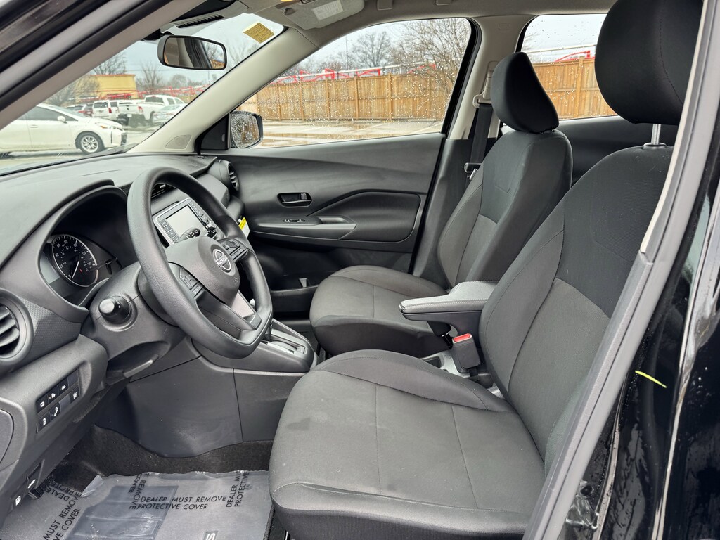 Certified 2025 Nissan Kicks Play S FWD SUV