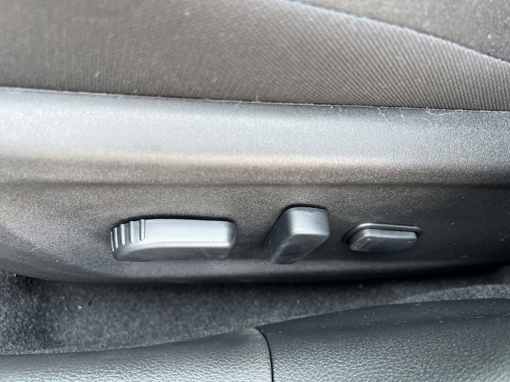 New 2025 Nissan Altima SV Sedan