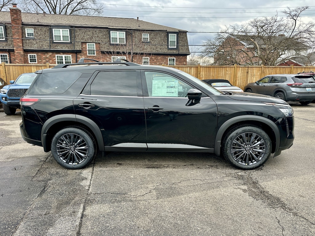New 2026 Nissan Pathfinder SL SUV