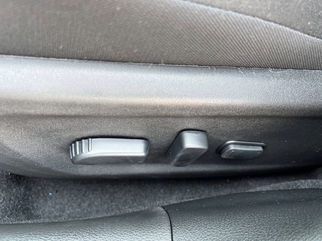 New 2025 Nissan Altima SV Sedan