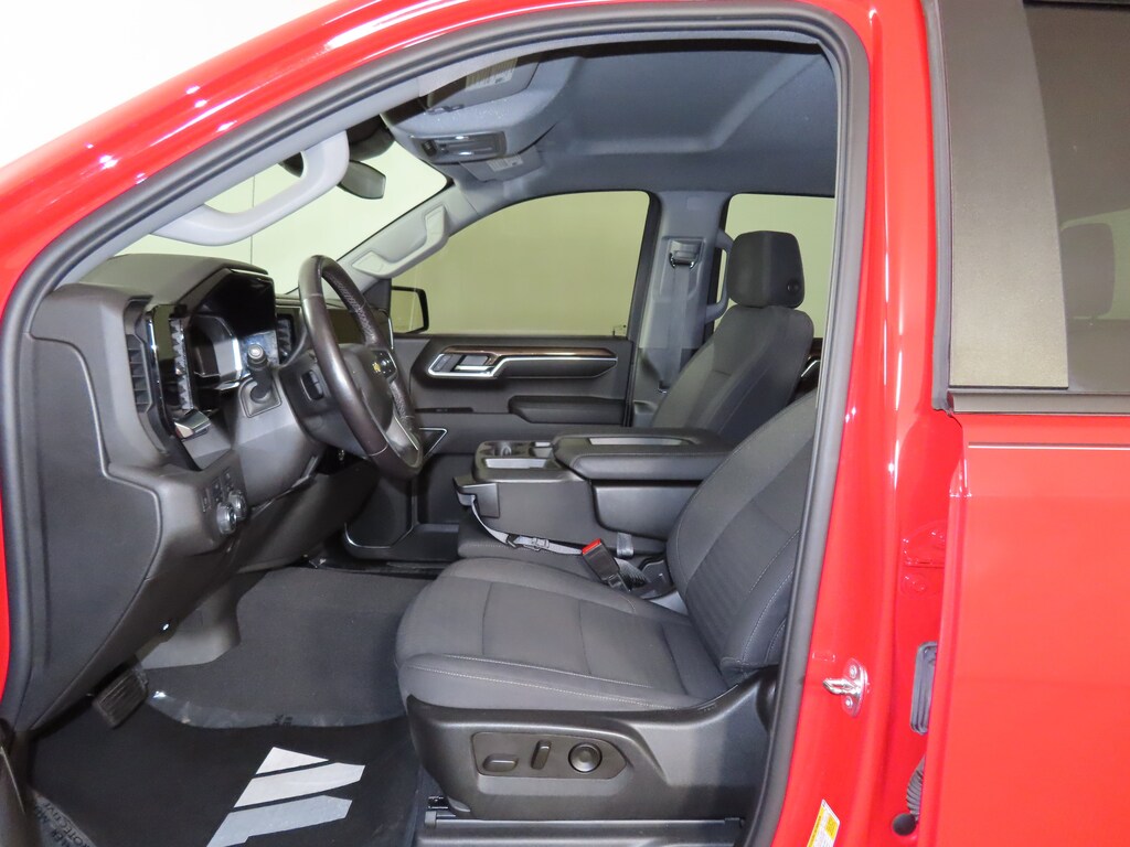 Used 2022 Chevrolet Silverado 1500 4WD Crew Cab 147 LT w/2FL Truck Crew Cab