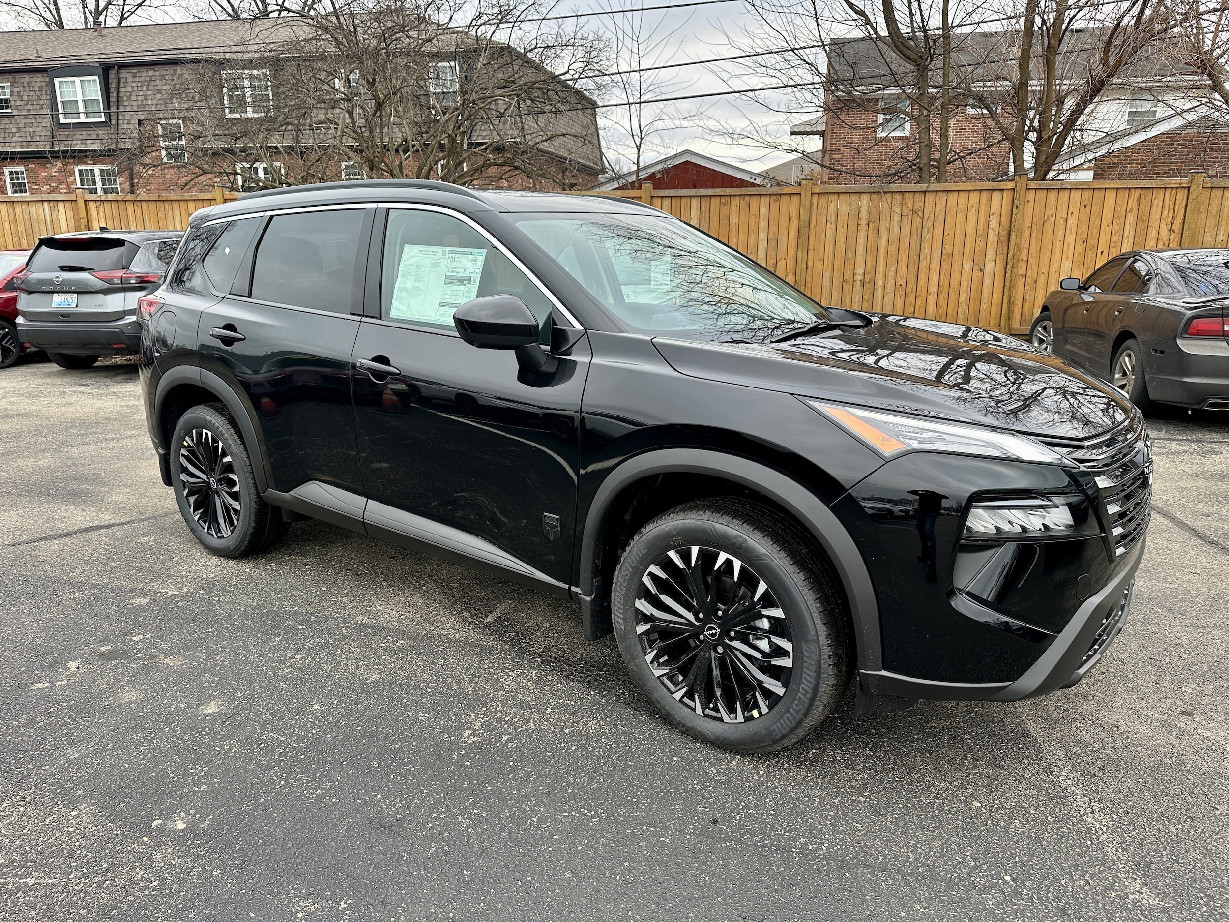 2026 Nissan Rogue Dark Armor's photo