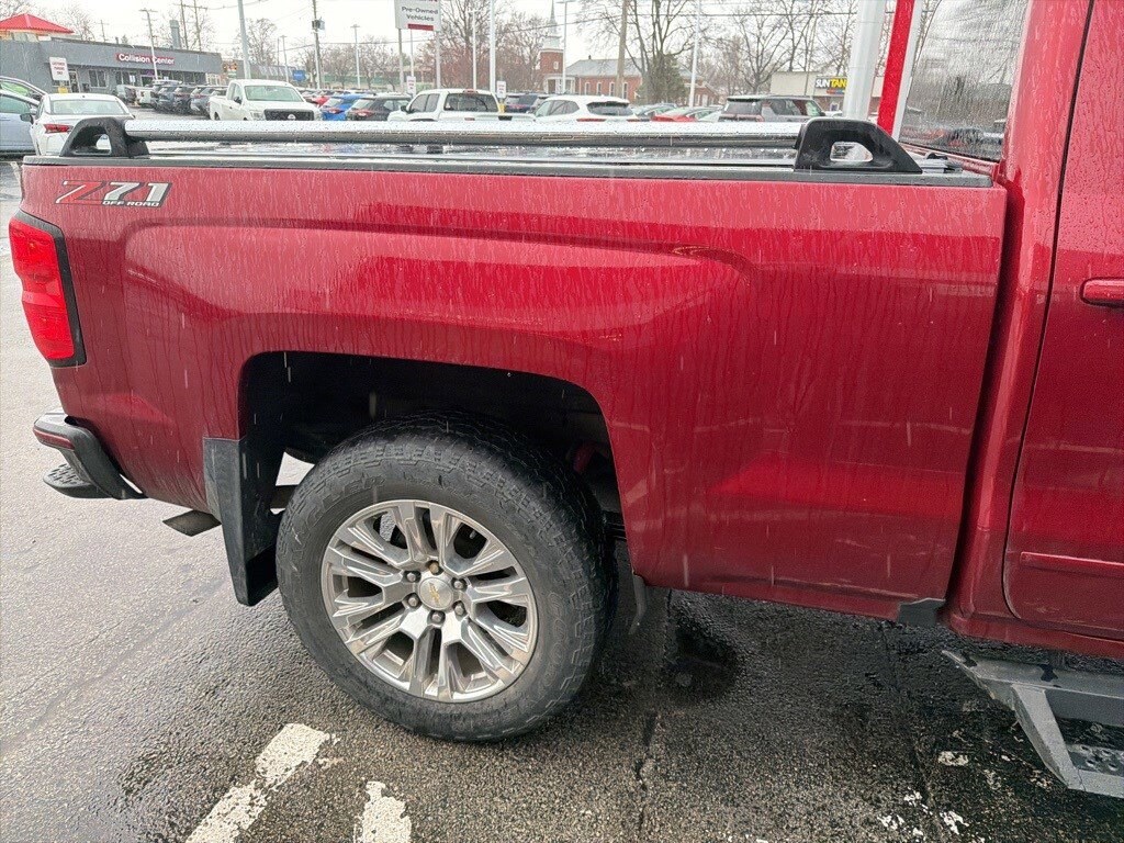 Used 2018 Chevrolet Silverado 1500 4WD Double Cab 143.5 LT w/2LT Truck Double Cab