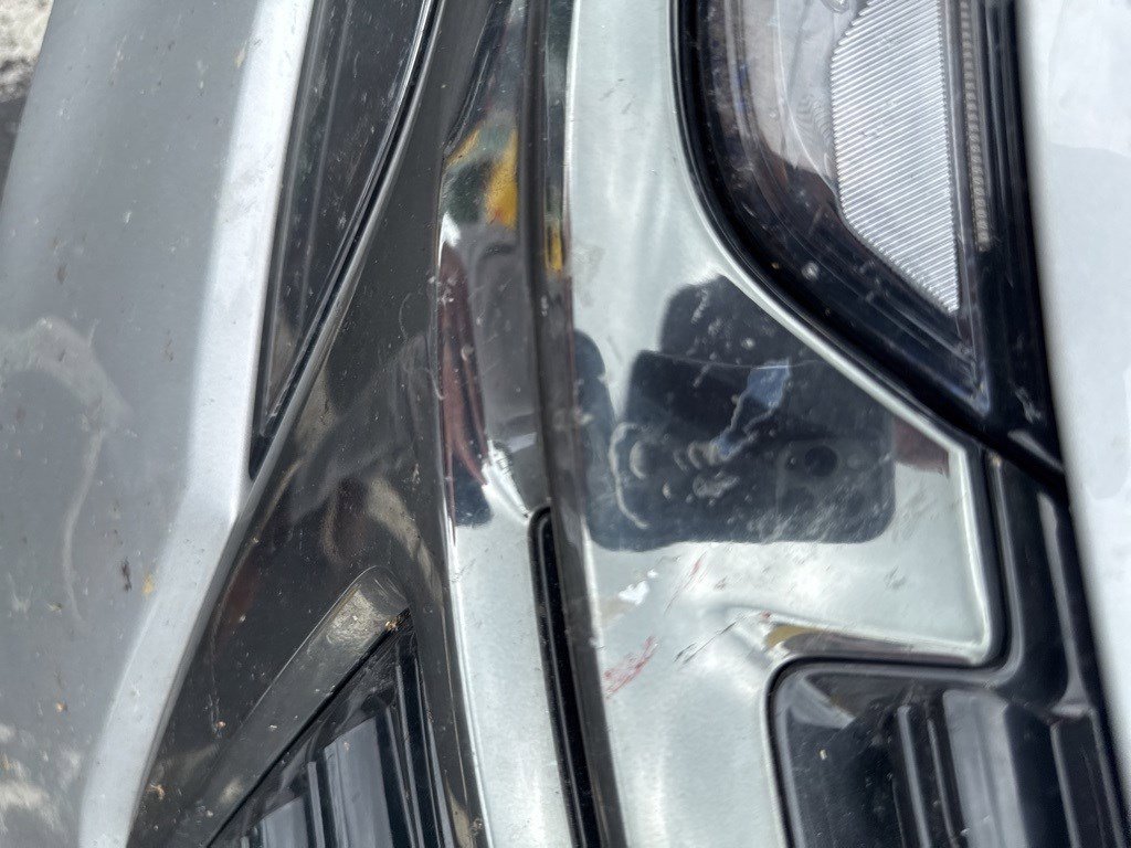 Used 2022 Chevrolet Equinox RS with VIN 2GNAXWEV8N6148958 for sale in Louisville, KY