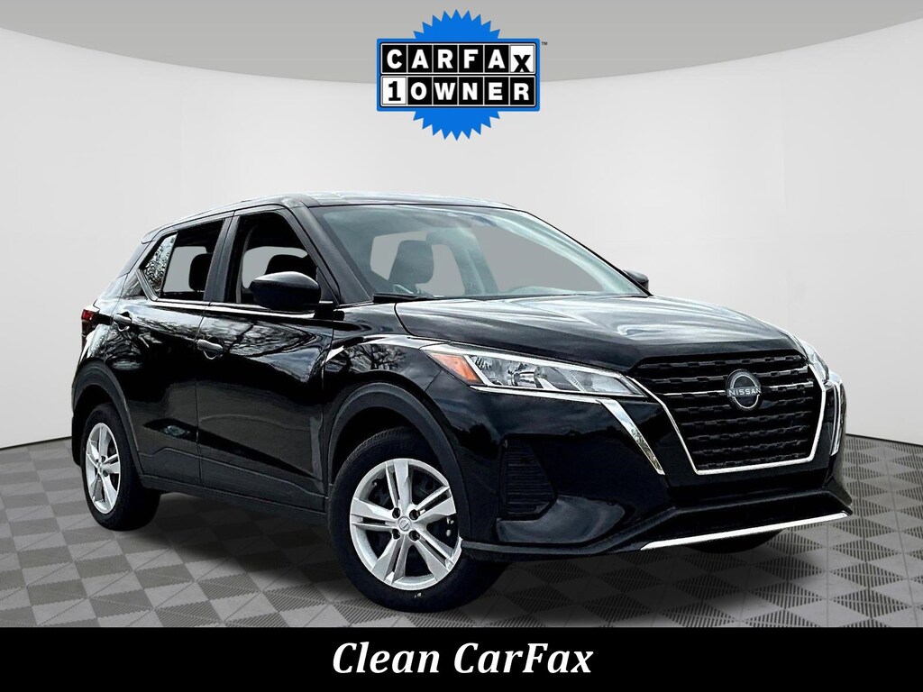 Used 2024 Nissan Kicks S FWD SUV