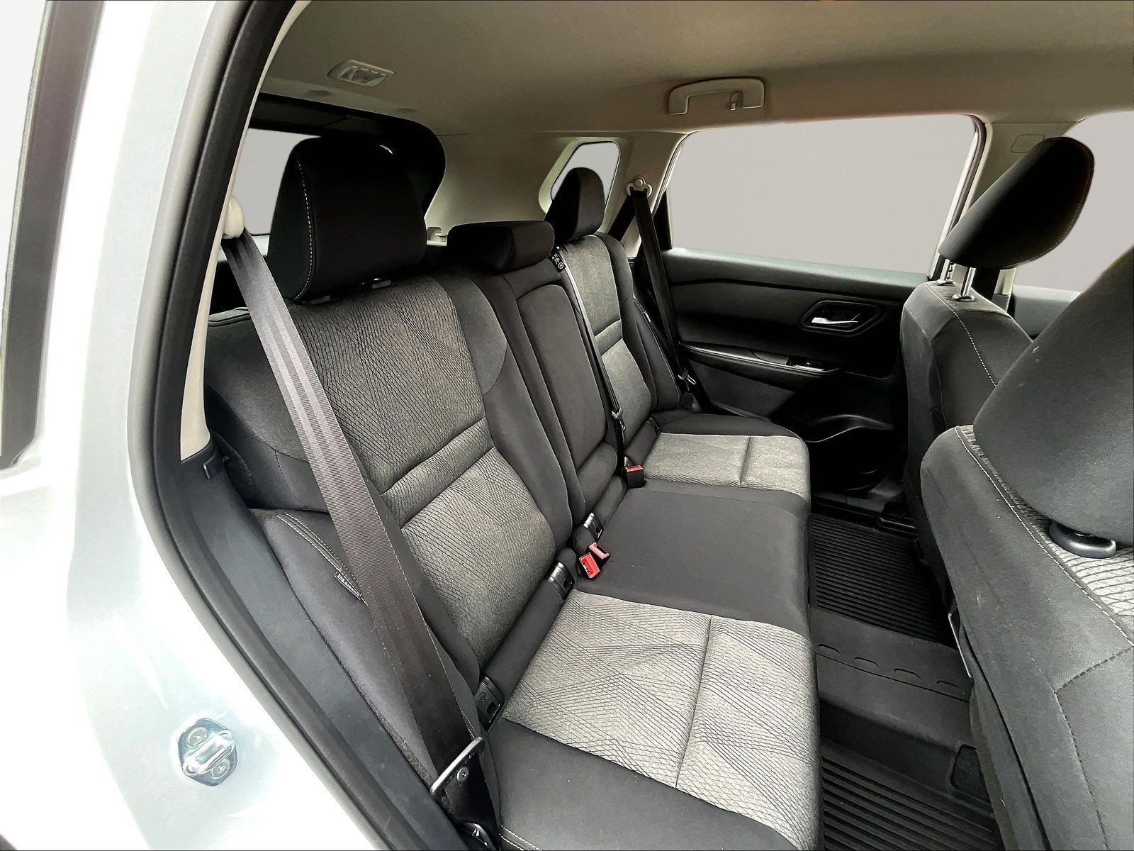 2026 Nissan Rogue SV | CarEdge | CarEdge