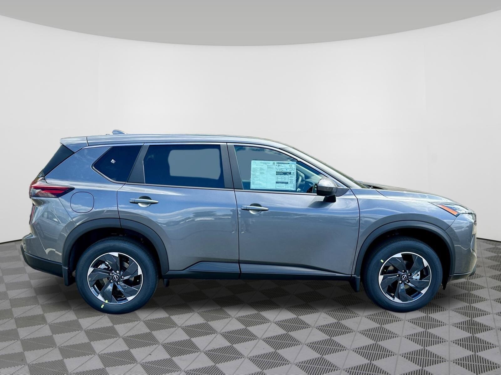 2026 Nissan Rogue SV photo 2