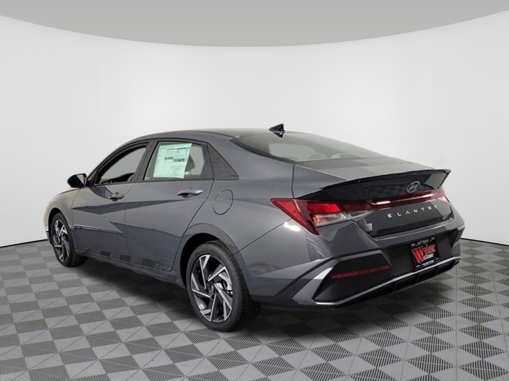 Certified 2025 Hyundai Elantra SEL Sport SEL Sport IVT