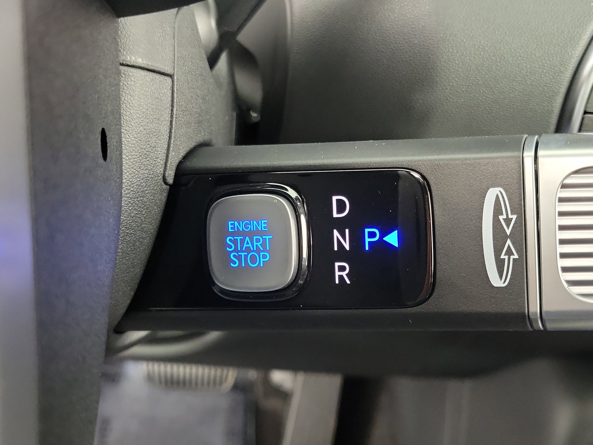 2026 Hyundai Palisade Limited - Photo 19