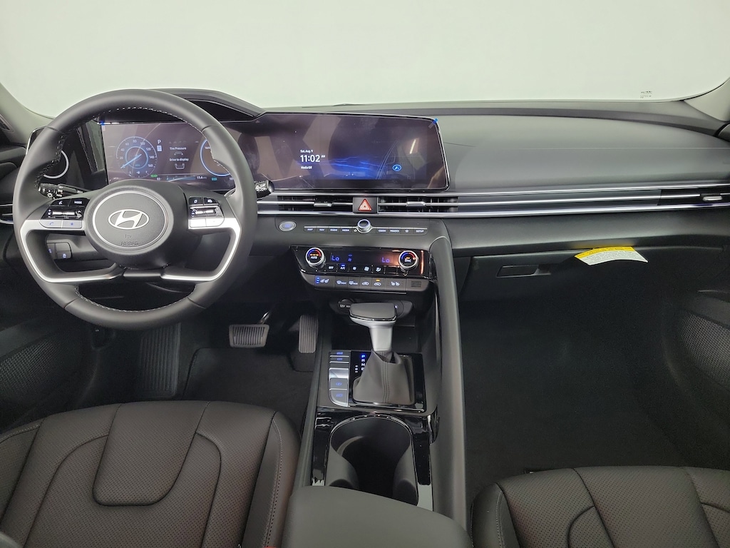 New 2025 Hyundai Elantra Hybrid Limited Sedan