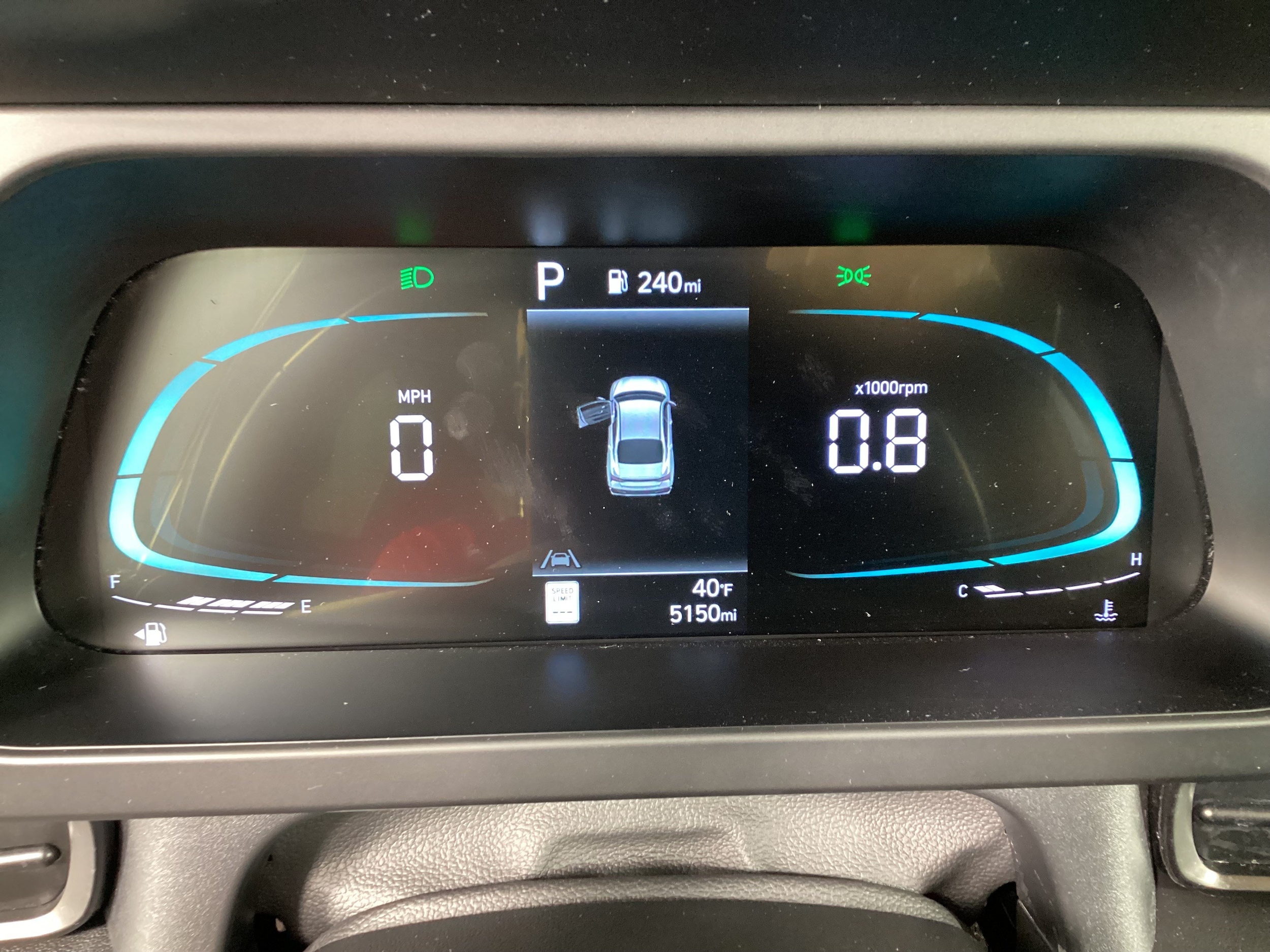 2025 Hyundai Elantra SEL - Photo 20