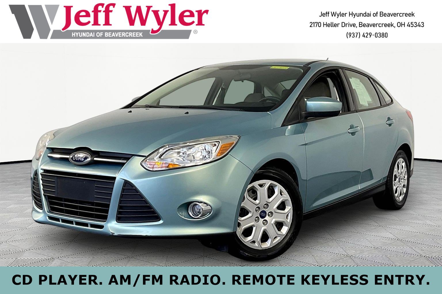 2012 Ford Focus Sedan SE's photo