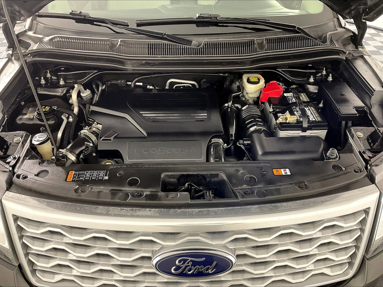 2016 Ford Explorer Platinum - Photo 31