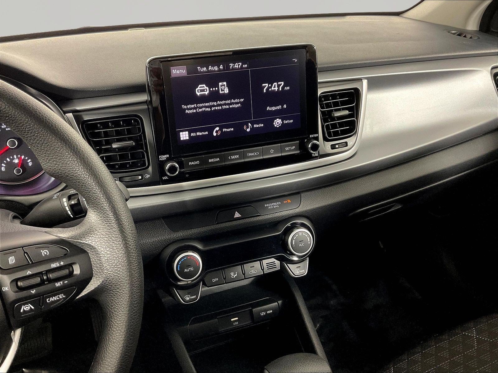 2023 Kia Rio S - Photo 12