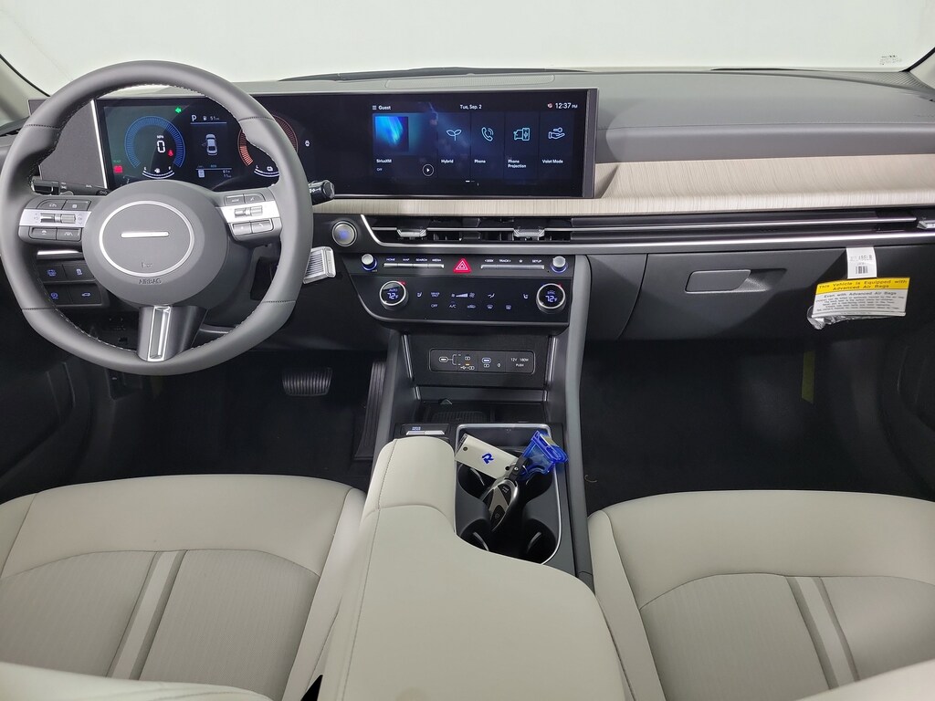 New 2025 Hyundai Sonata Hybrid SEL Sedan