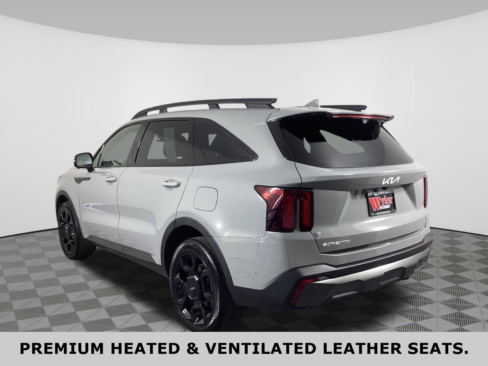 2024 Kia Sorento X-Line SX Prestige photo 2