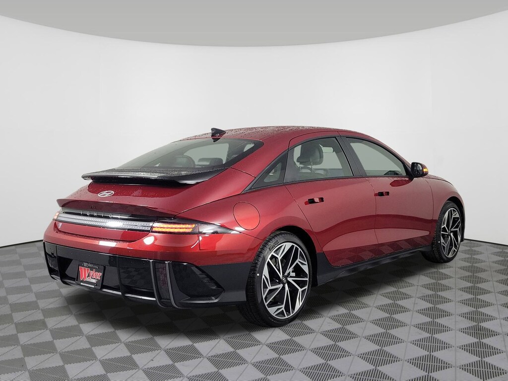 New 2025 Hyundai IONIQ 6 SEL Sedan