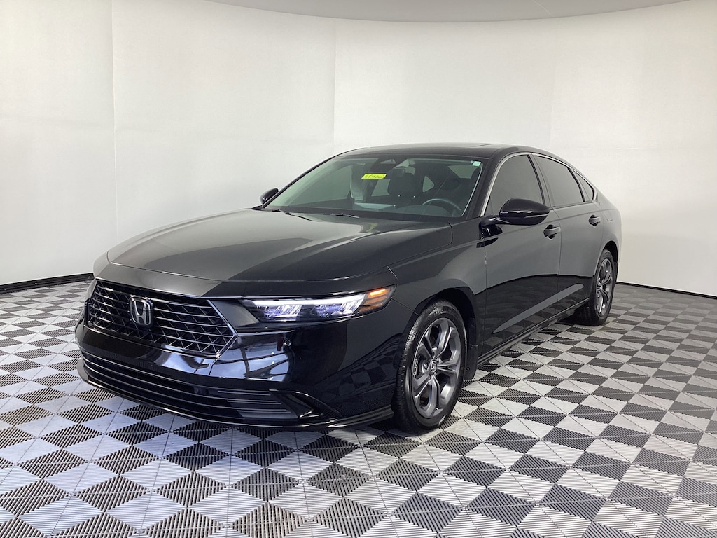 Used 2025 Honda Accord Hybrid EX-L Sedan