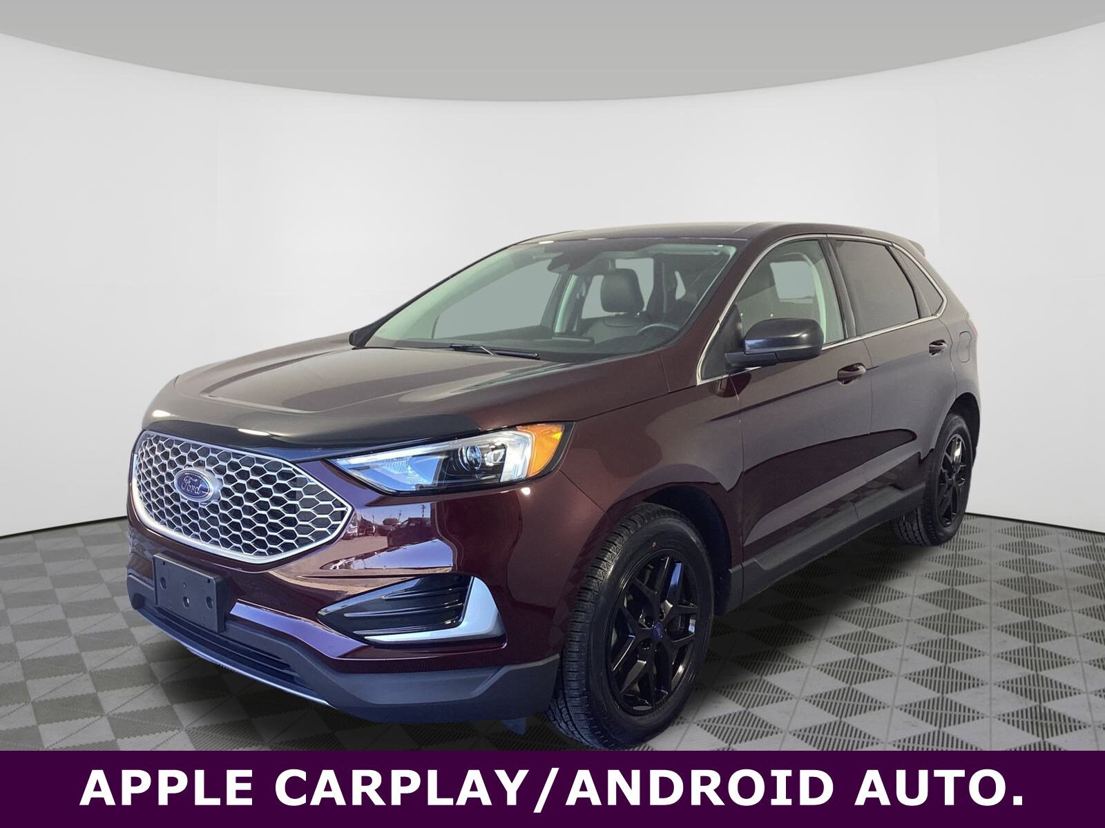 2024 Ford Edge SEL photo 2