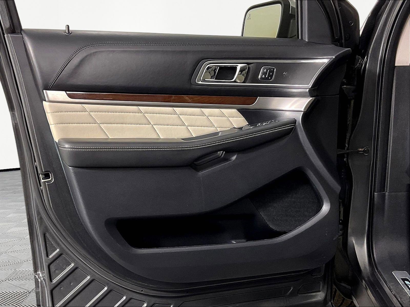 2016 Ford Explorer Platinum - Photo 20