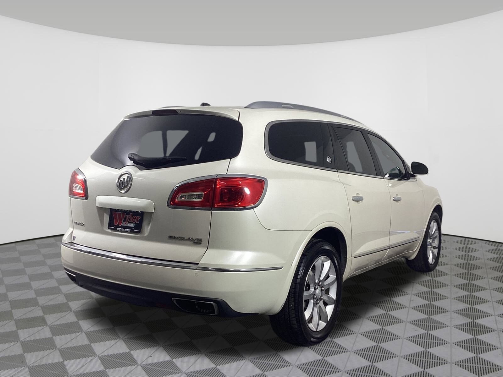 2015 Buick Enclave Premium photo 3