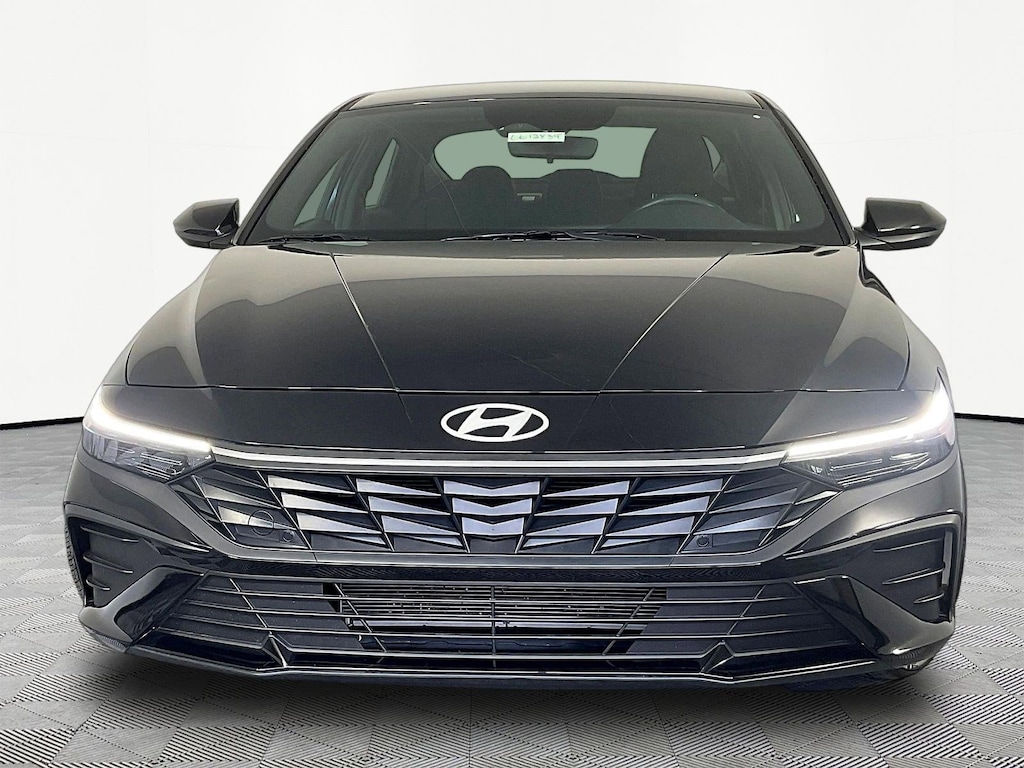 Used 2025 Hyundai Elantra SEL Sport SEL Sport IVT