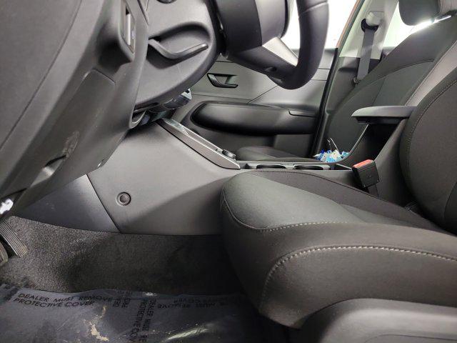 2025 Hyundai Kona SEL Convenience - Photo 27