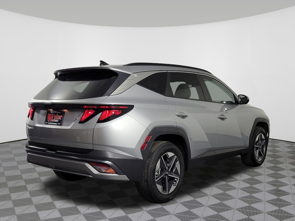 New 2025 Hyundai Tucson SEL AWD SUV