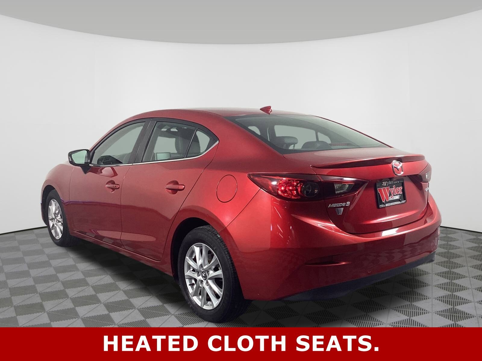 2016 Mazda Mazda3 Grand Touring Sedan photo 3