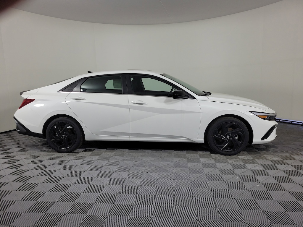 New 2026 Hyundai Elantra SEL Sport Premium Sedan