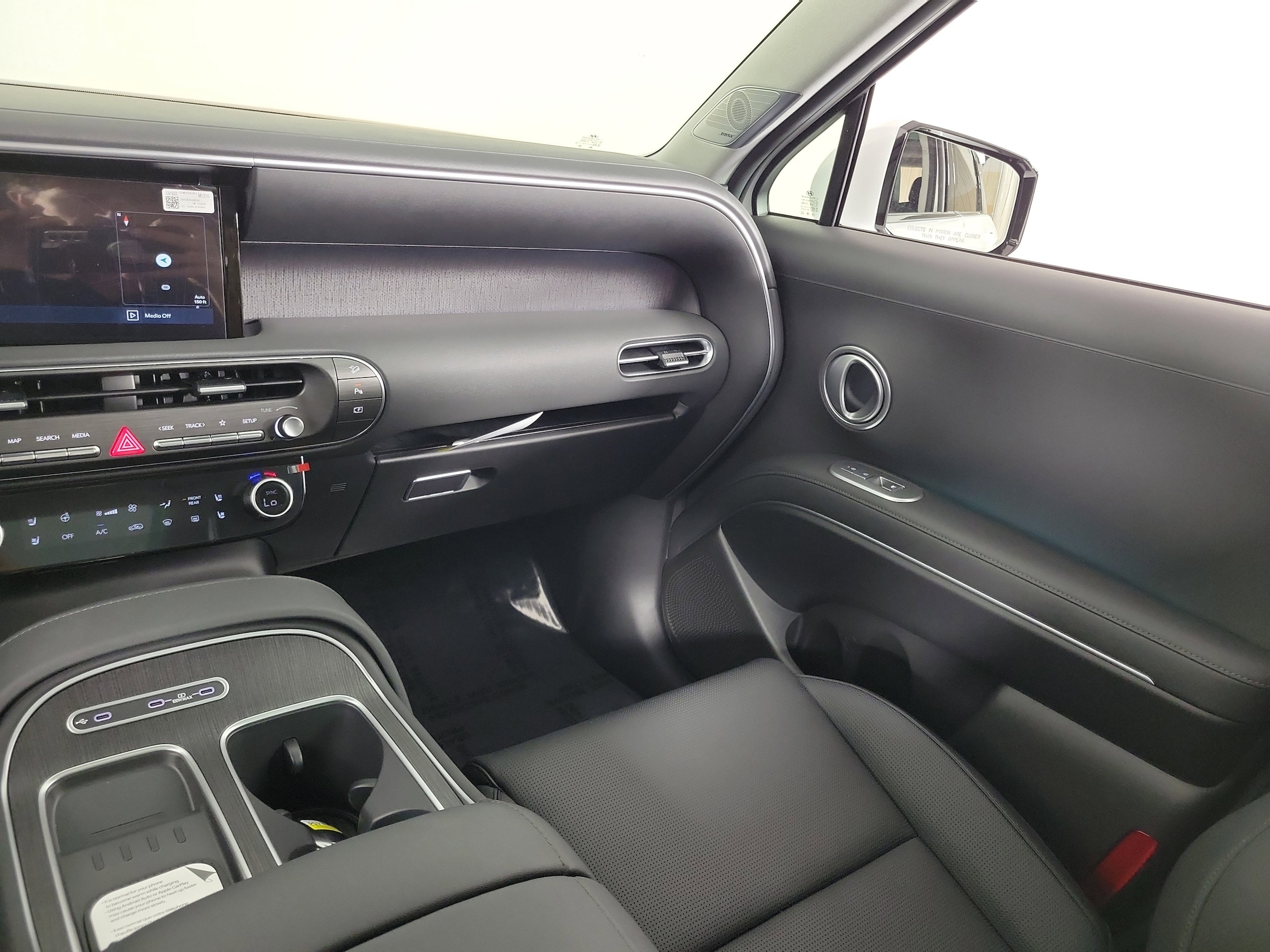 2026 Hyundai Palisade Limited - Photo 8