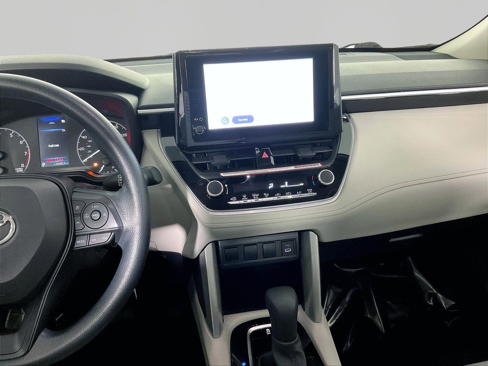 2024 Toyota Corolla Cross L - Photo 9