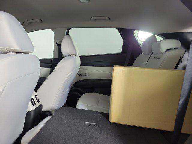 2025 Hyundai Tucson SEL - Photo 28