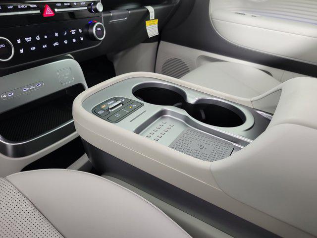 2026 Hyundai IONIQ 9 SEL - Photo 17