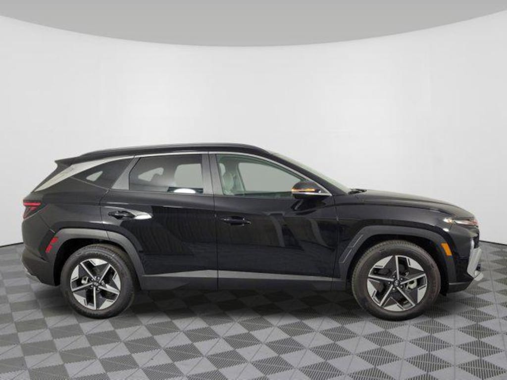 New 2025 Hyundai Tucson SEL Convenience FWD SUV