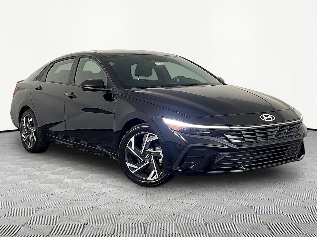 Used 2025 Hyundai Elantra SEL Sport SEL Sport IVT