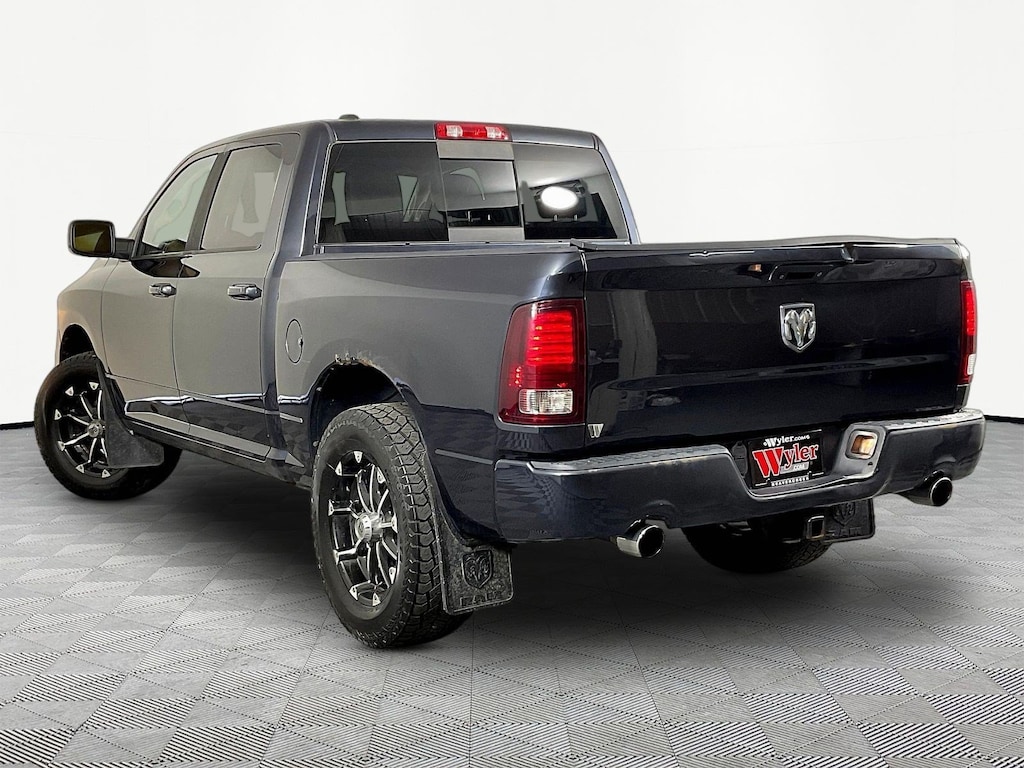 Used 2013 Ram 1500 Sport 4WD Crew Cab 140.5 Sport