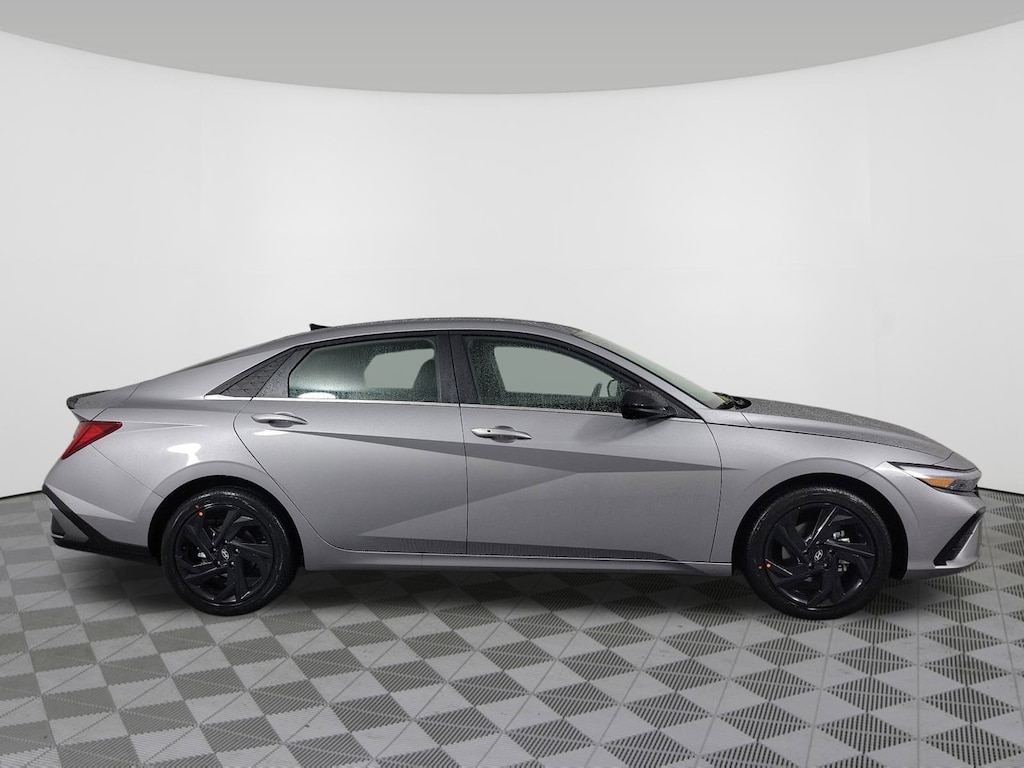 New 2026 Hyundai Elantra SEL Sport Premium Sedan