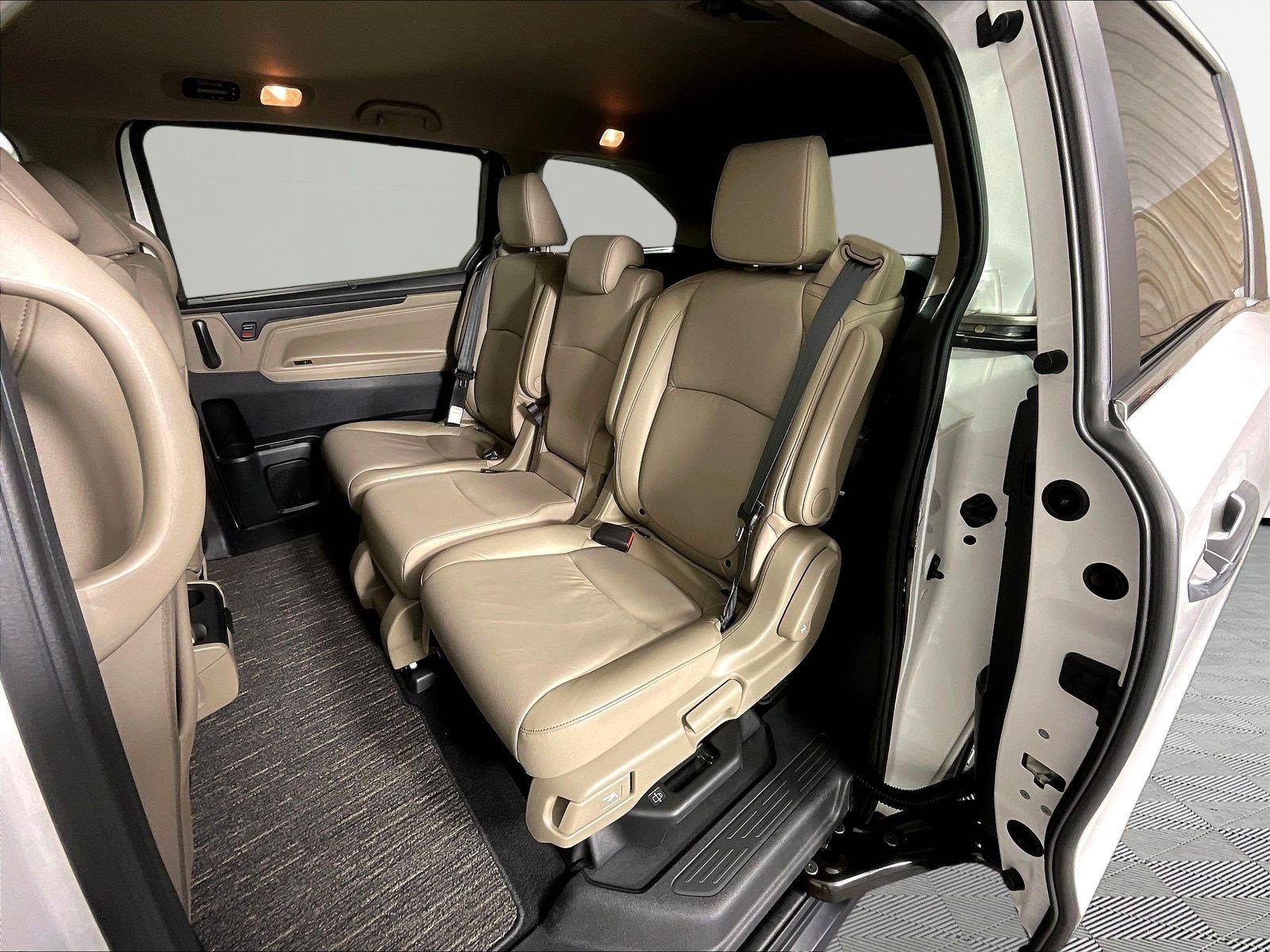 2024 Honda Odyssey EX-L - Photo 25