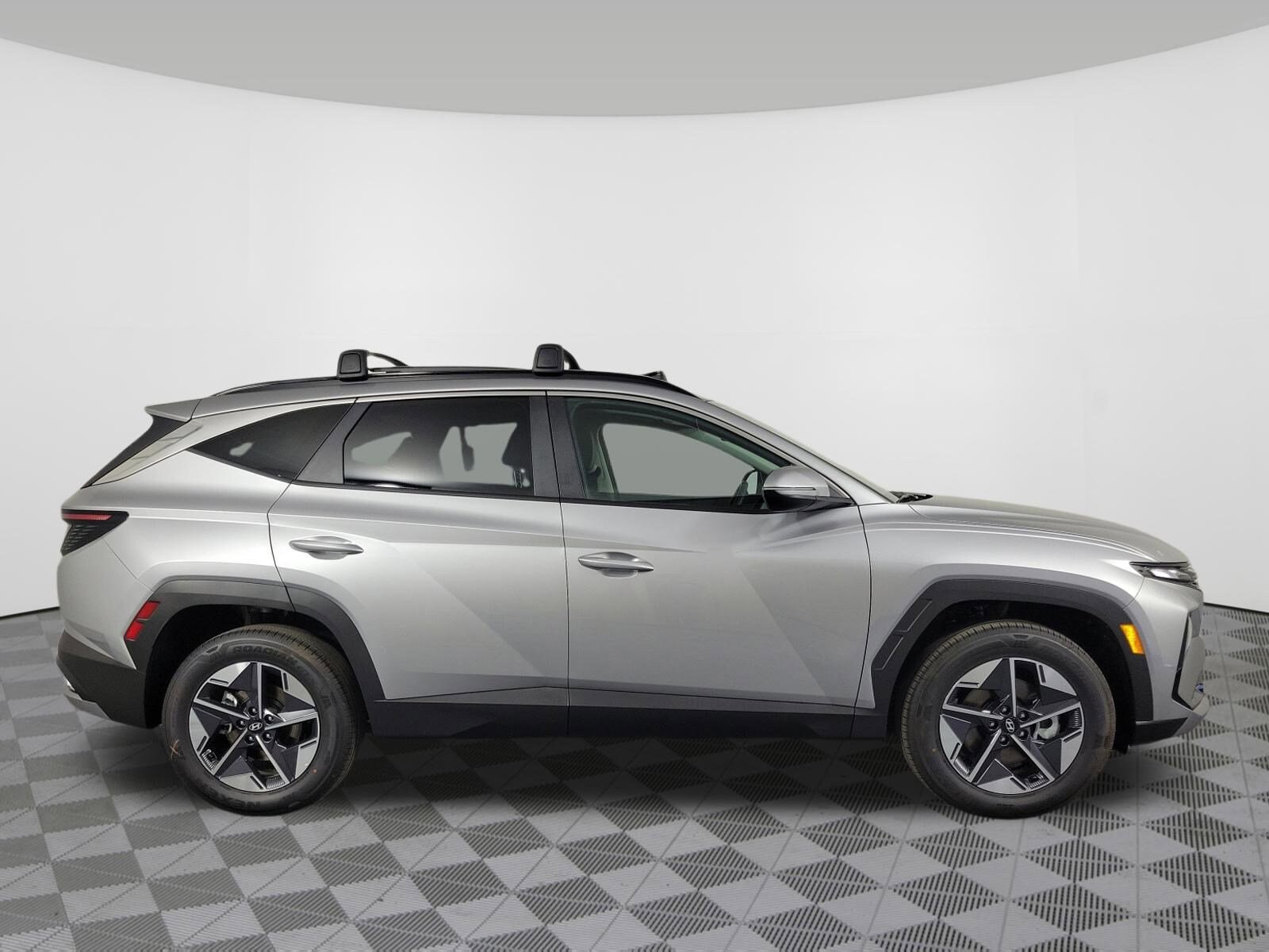 2025 Hyundai Tucson Hybrid SEL Convenience photo 2
