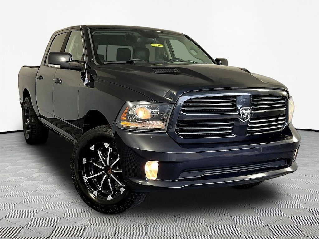 Used 2013 Ram 1500 Sport 4WD Crew Cab 140.5 Sport