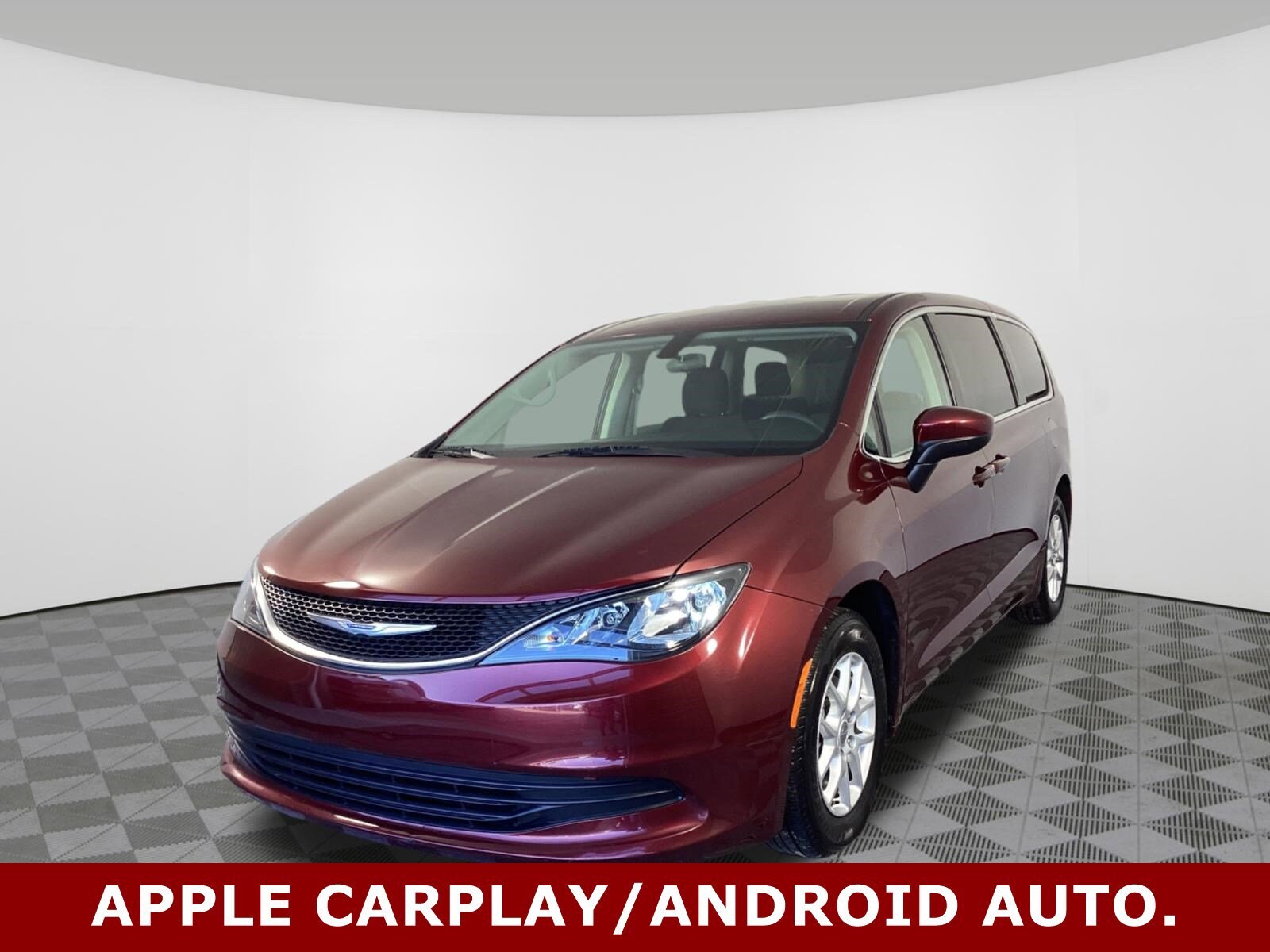 2019 Chrysler Pacifica LX photo 2