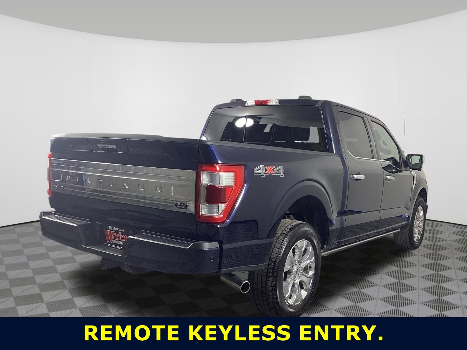 2022 Ford F-150 Platinum photo 3
