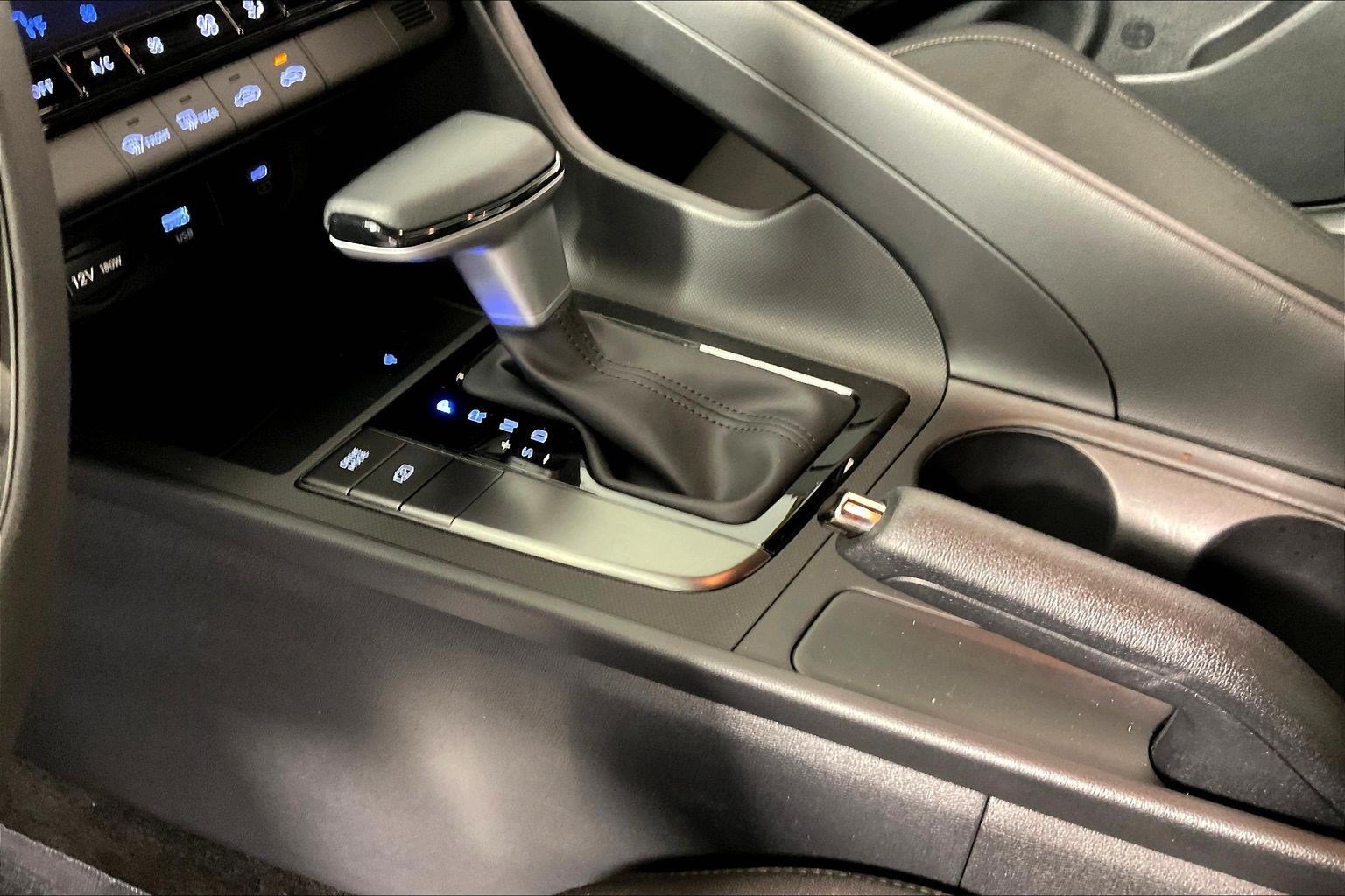 2025 Hyundai Elantra SEL - Photo 20