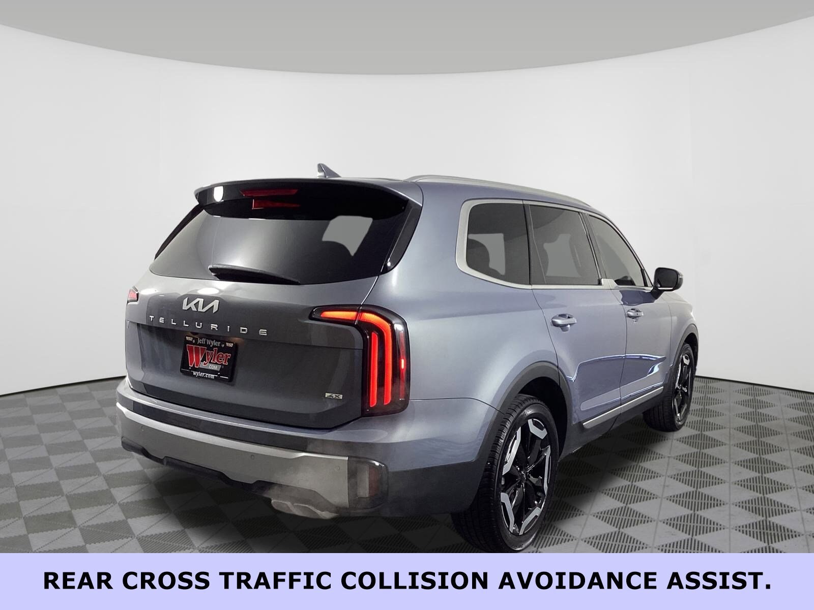 2023 Kia Telluride EX photo 4