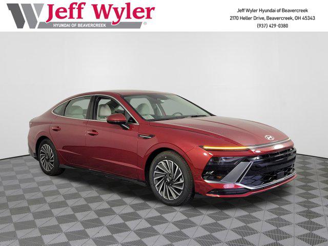 2025 Hyundai Sonata Hybrid SEL's photo