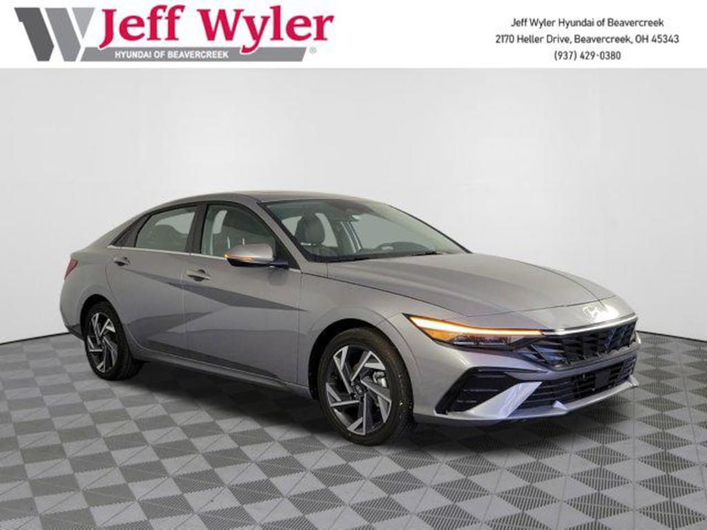 New 2025 Hyundai Elantra Hybrid Limited Sedan